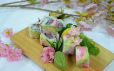 日本料理新款樱花卷图片
