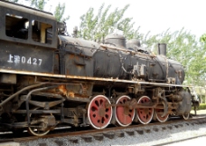 蒸汽机车右侧图片